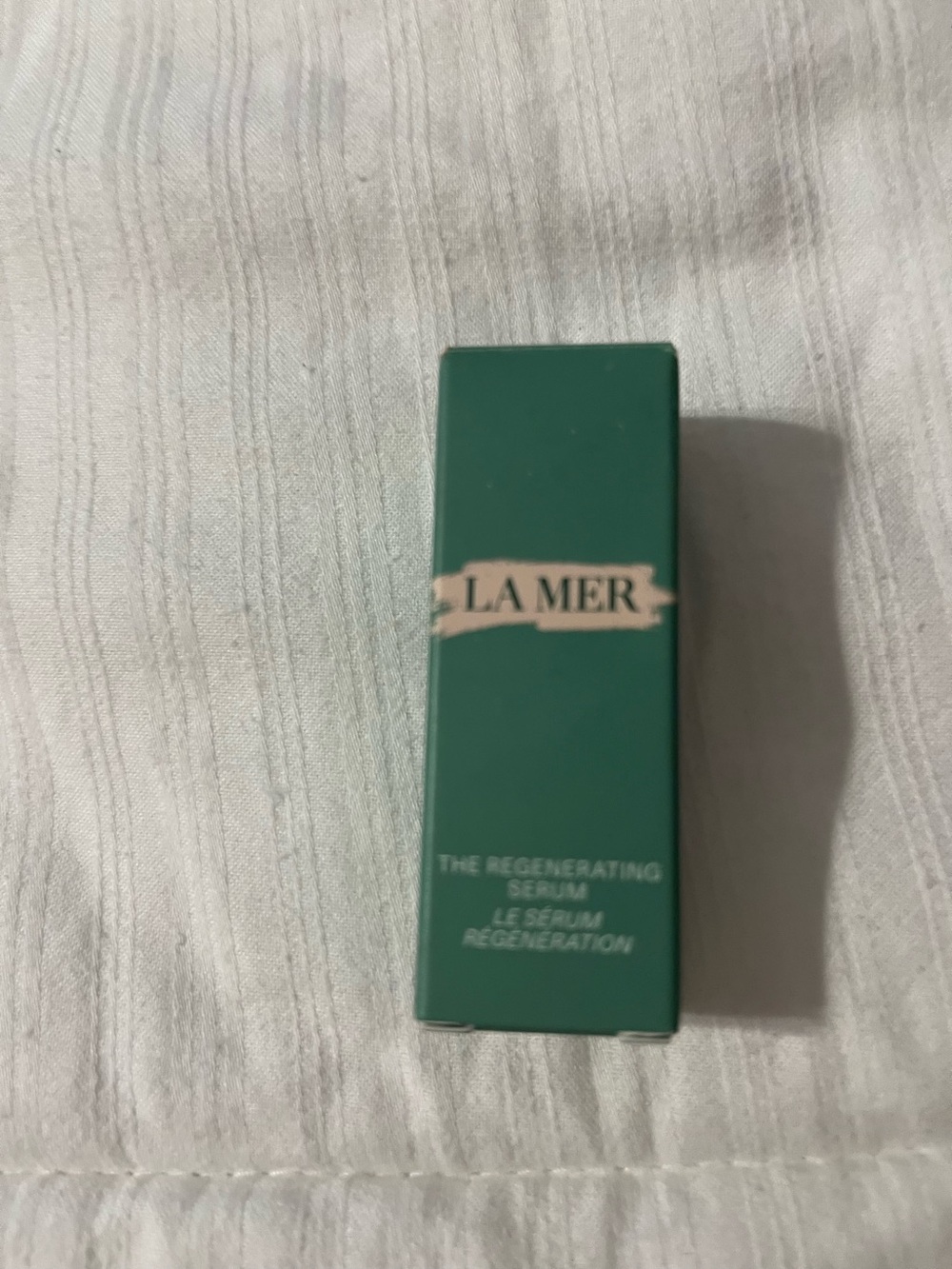 La Mer The Regenerating Serum – Emerald Green Box